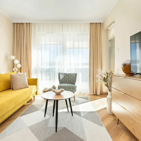 Sunny With Parking Near Polsat Arena By Renters * Gdansk