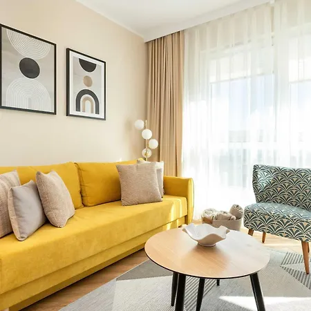 Sunny With Parking Near Polsat Arena By Renters * Gdansk